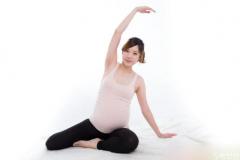 孕妇瑜伽有什么好处 孕妇瑜伽每天做多久