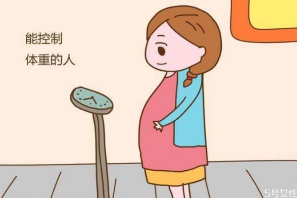 孕妇营养过剩的症状 孕妇营养过剩对胎儿的影响 