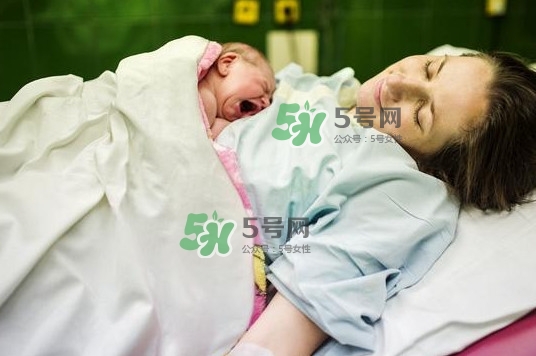 无痛分娩是什么意思？是无痛分娩好还是普通分娩好？