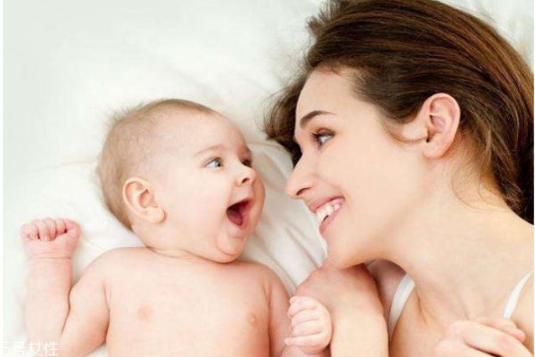 孕妈妈几个月开始补钙 孕早中晚期怎么补钙