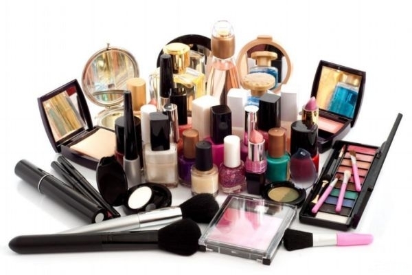 化妆品生产日期怎么看 化妆品成分禁用目录