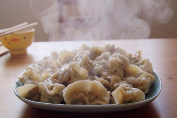 为什么过年要吃饺子 过年吃饺子的寓意