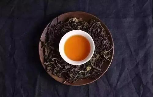 喝四川边茶的好处 四川边茶性喝新茶吗