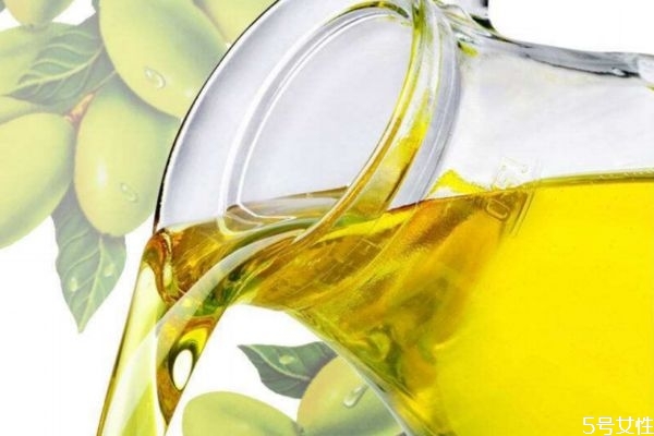 长期只吃橄榄油好吗 长期吃橄榄油的功效与作用