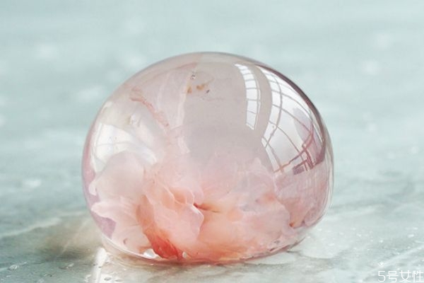 樱花果冻怎么做好吃 樱花果冻的简单做法