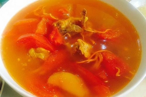 番茄排骨汤用什么排骨 番茄排骨汤有什么营养