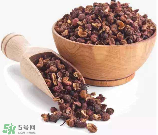 花椒泡脚能祛湿吗？怎样用花椒去湿去寒？