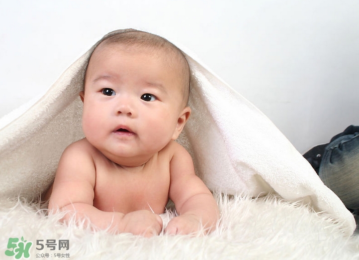 宝宝多大开始记事？宝宝从出生开始就有记忆