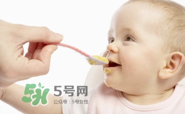 一岁后的宝宝如何喂养？宝宝喝牛奶好吗？