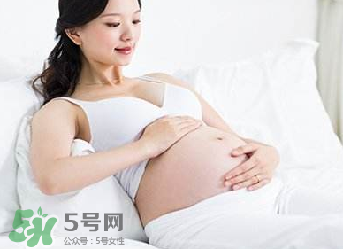 顺产几天后能洗澡？夏天顺产多少天后能洗澡？