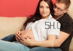 孕期性生活的正确姿势图 孕期同房的频率多少最好？