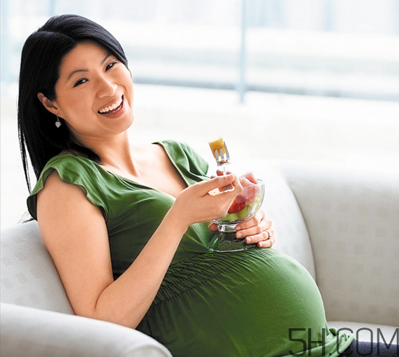 孕妈咪需要喝孕妇奶粉吗？孕妇生活不宜
