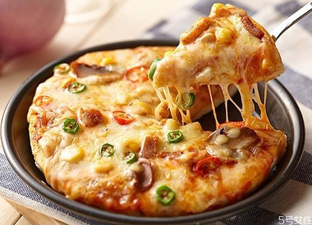 电饼铛可以做披萨吗 电饼铛自制披萨的做法