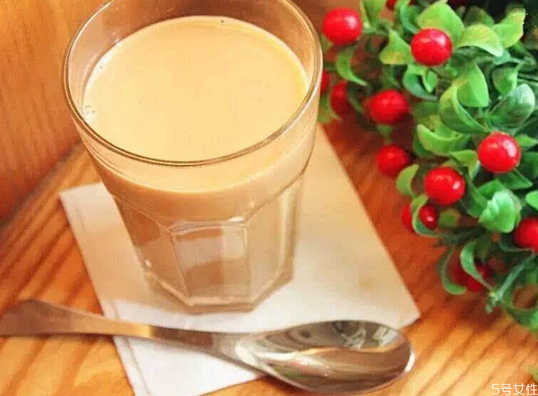 自制奶茶为什么奶香味不浓 奶茶加什么又香又浓