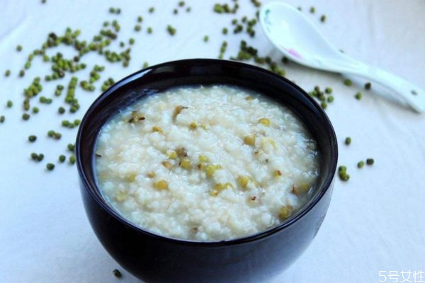 绿豆的功效与作用 绿豆粥的营养价值