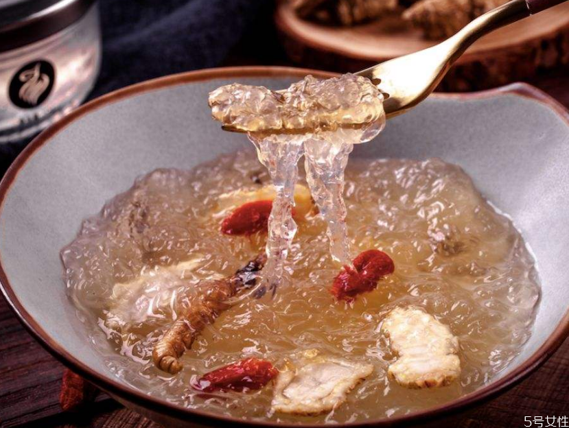 燕窝可以蒸着吃吗 燕窝要蒸多长时间