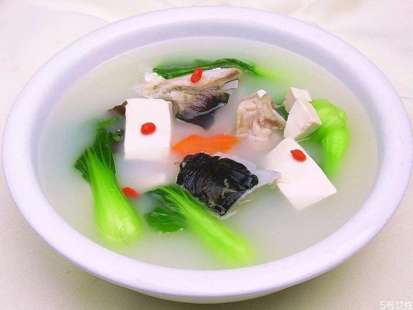 鱼头豆腐汤会发胖吗 减肥可以吃鱼头炖豆腐吗