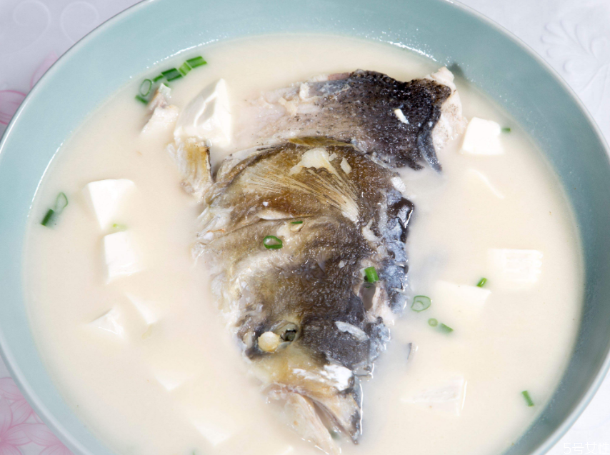 鱼头豆腐汤会发胖吗 减肥可以吃鱼头炖豆腐吗