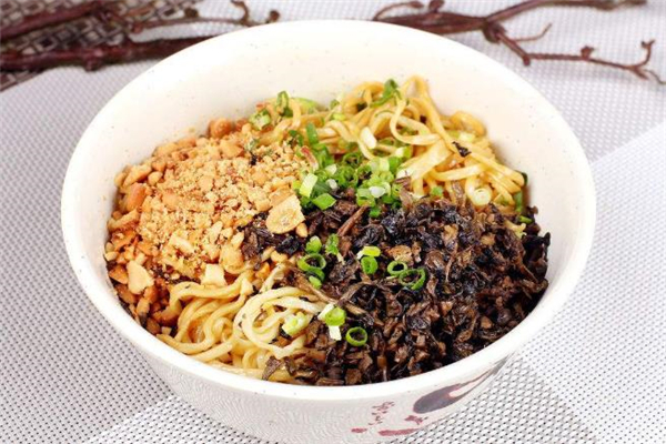 燃面为什么叫燃面 燃面是哪里的特色小吃