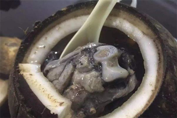 椰子炖鹌鹑的做法 椰子炖鹌鹑要炖多长时间