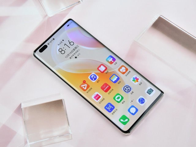 带给年轻人的Vlog专业手机 华为nova 8 Pro全面评测 