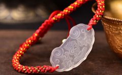 适合属猴人长期佩戴的吉祥物(旺财佩戴三合饰品)